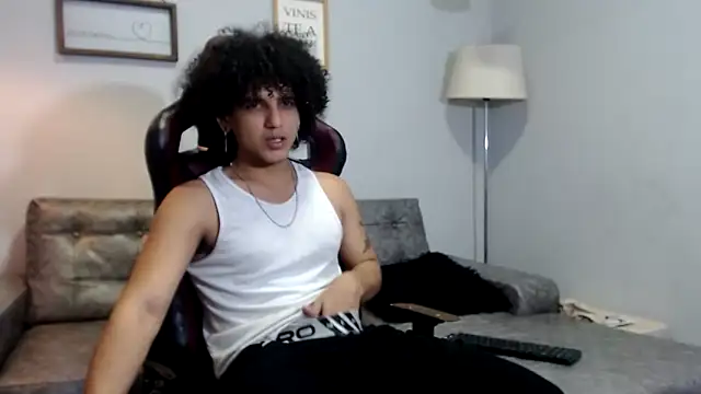 Snapshot of Xfire_boy69 chatting on 11-20-25, 03:56 Xfire boy69 online show from 11-20-25, 03:56