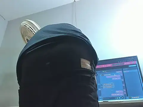 Xfire boy69 online show from 02-27-26, 04:01