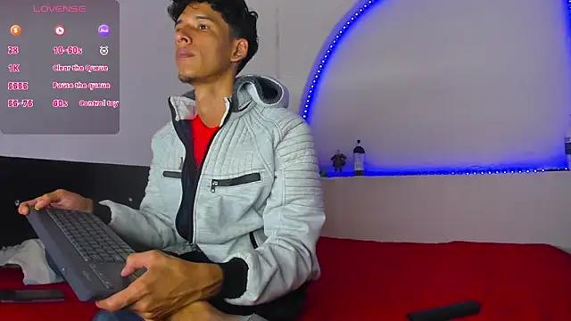 Snapshot of liaam_mendoza chatting on 10-16-25, 03:07 liaam mendoza online show from 10-16-25, 03:07
