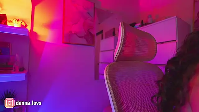 Dannaa Lovs online show from 11-07-25, 06:30