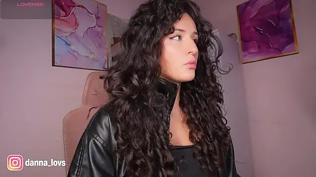 Dannaa Lovs online show from 05-19-26, 11:16