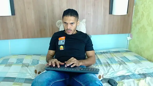 Derek Storm  online show from 12-05-25, 12:14