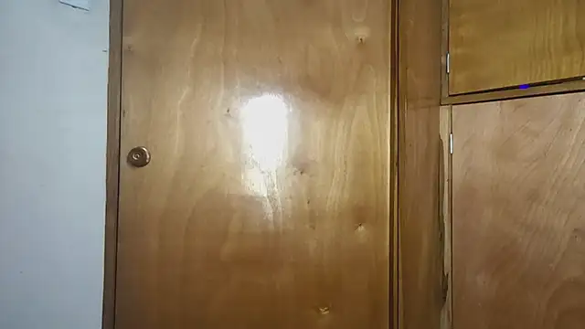 EmilyNoir1 online show from 09-11-25, 12:11