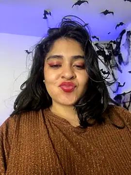 EmilyNoir1 online show from 10-31-25, 04:35