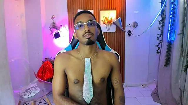 Darwin mayo online show from 10-29-25, 05:36