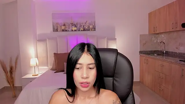 miranda crawfor online show from 09-19-25, 11:11