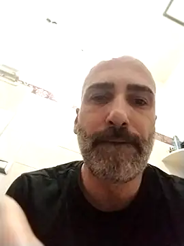 Snapshot of Bohhhhrm chatting on 02-10-26, 08:57 Bohhhhrm online show from 02-10-26, 08:57