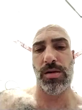 Snapshot of Bohhhhrm chatting on 02-11-26, 09:03 Bohhhhrm online show from 02-11-26, 09:03