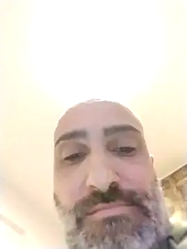 Snapshot of Bohhhhrm chatting on 02-19-26, 04:14 Bohhhhrm online show from 02-19-26, 04:14