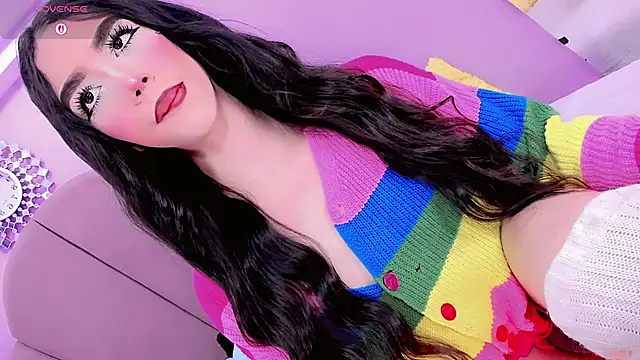 ShantyMillan online show from 12-18-25, 01:06