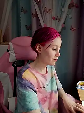 Fuzzy Unicorn online show from 09-12-25, 06:41