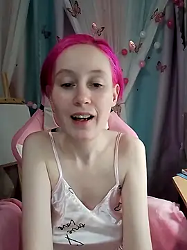 Fuzzy Unicorn online show from 11-20-25, 07:35