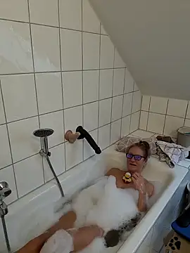 HotWifeLyn68 online show from 02-15-26, 11:41