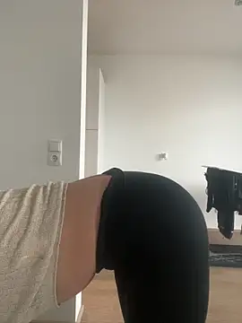 eli5566 online show from 02-19-26, 01:40