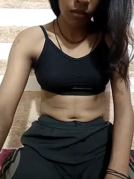 Snapshot of Geeta-satr chatting on 11-07-25, 05:57 Geeta-satr online show from 11-07-25, 05:57