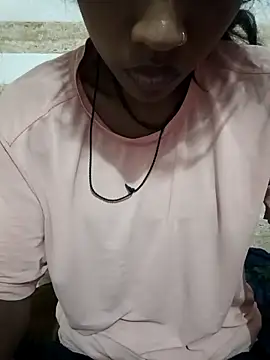 Snapshot of Geeta-satr chatting on 12-02-25, 11:11 Geeta-satr online show from 12-02-25, 11:11