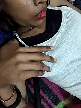 Snapshot of Geeta-satr chatting on 12-13-25, 07:53 Geeta-satr online show from 12-13-25, 07:53