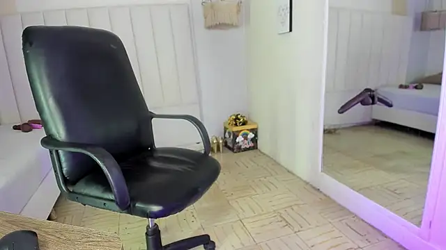 veronica b07 online show from 09-16-25, 03:13