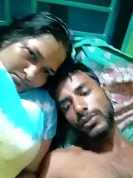 Hotty-couple063 online show from 09-24-25, 05:27