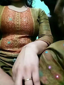 Hotty-couple063 online show from 09-27-25, 06:13