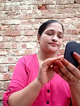 Hotty-couple063 online show from 11-01-25, 06:04