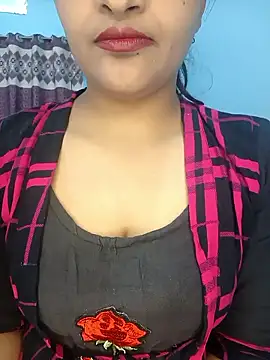 Hotty-couple063 online show from 01-10-26, 09:00