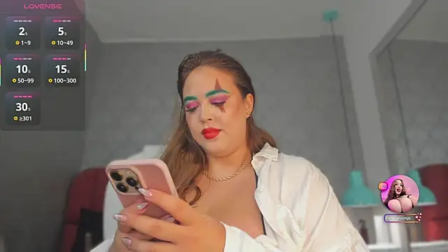 Snapshot of Katie_shuangs chatting on 10-27-25, 09:30 Katie shuangs online show from 10-27-25, 09:30