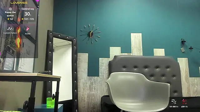 Snapshot of Ian1_ chatting on 09-25-25, 11:14 Ian1 online show from 09-25-25, 11:14