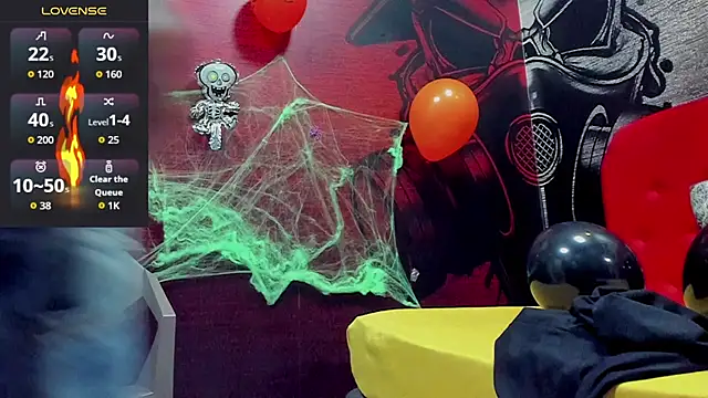 Snapshot of Ian1_ chatting on 10-29-25, 11:45 Ian1 online show from 10-29-25, 11:45