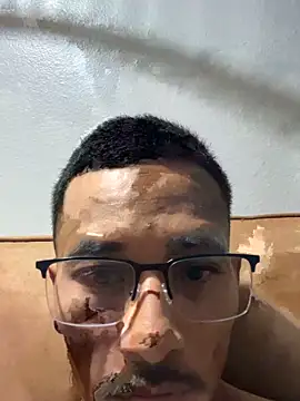 Snapshot of tanjir020 chatting on 09-22-25, 03:19 tanjir020 online show from 09-22-25, 03:19