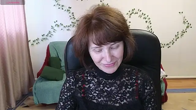 Lia Tito online show from 04-22-26, 10:28