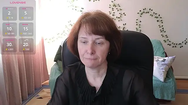 Snapshot of Lia_Tito chatting on 05-08-26, 07:36 Lia Tito online show from 05-08-26, 07:36