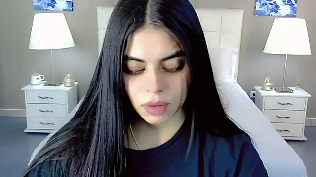 maddissonivanova online show from 10-05-25, 07:34