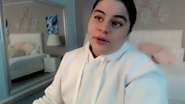 maddissonivanova online show from 04-17-26, 07:06