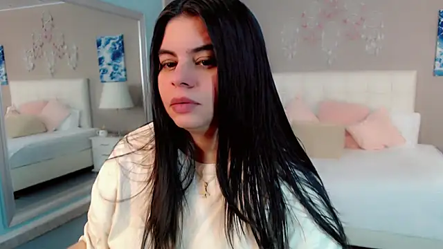 maddissonivanova online show from 04-18-26, 07:58