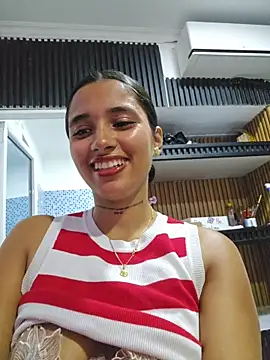 Snapshot of Lorena_Mcfly chatting on 05-31-26, 11:39 Lorena Mcfly online show from 05-31-26, 11:39