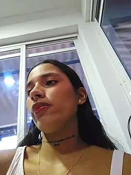Snapshot of Lorena_Mcfly chatting on 06-01-26, 11:34 Lorena Mcfly online show from 06-01-26, 11:34