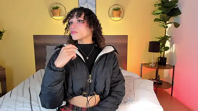 Snapshot of CamilleGrace chatting on 11-21-25, 01:10 CamilleGrace online show from 11-21-25, 01:10