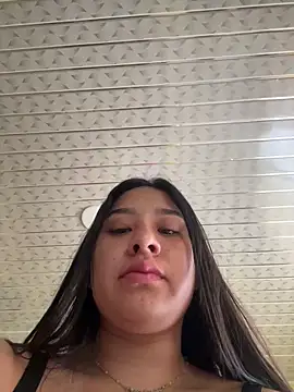 Snapshot of BELLAALEJA chatting on 03-19-26, 06:56 BELLAALEJA online show from 03-19-26, 06:56