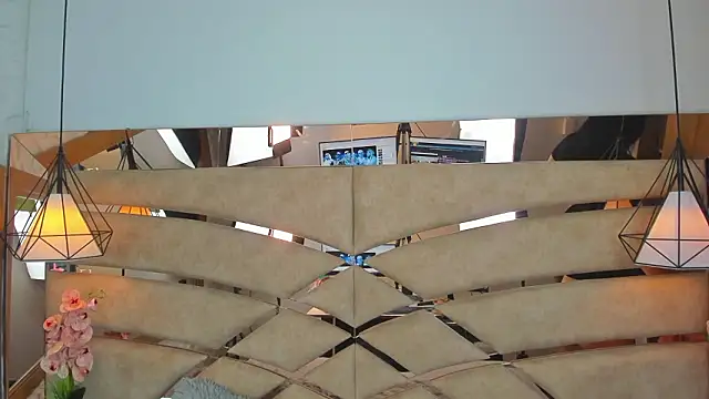 pamemiller1 online show from 03-12-26, 03:23