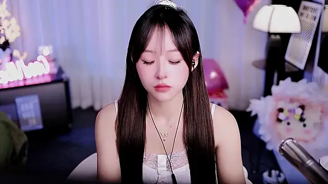 coward by online show from 04-19-26, 10:47