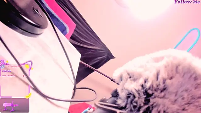 Snapshot of ASTRIDCHAT chatting on 01-16-26, 09:52 ASTRIDCHAT online show from 01-16-26, 09:52