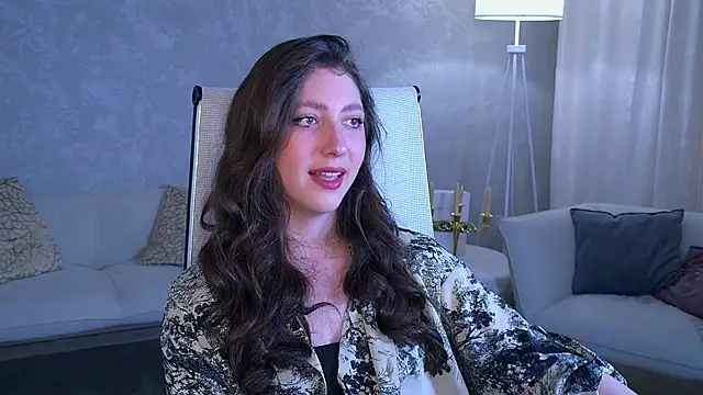 Mary Miiller online show from 06-11-26, 06:44