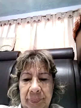 OliviaMorris1 online show from 05-14-26, 12:56