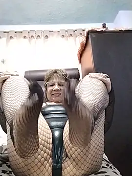 OliviaMorris1 online show from 06-07-26, 03:16
