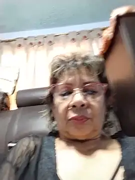 OliviaMorris1 online show from 06-22-26, 04:15