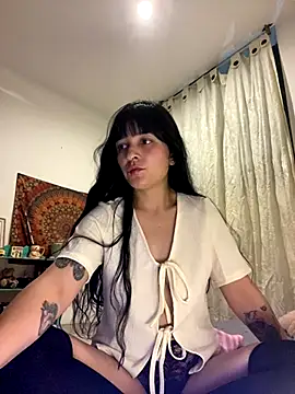 Abril thompson98 online show from 11-23-25, 01:38