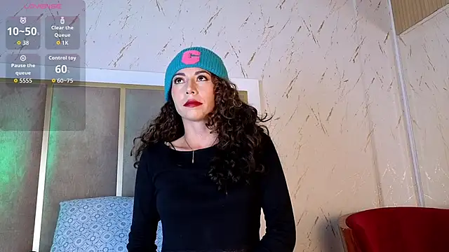 samanthaThoms online show from 12-22-25, 02:52