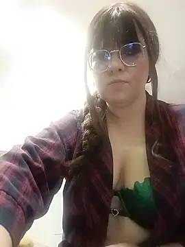 lindsay taylorjoy online show from 07-30-26, 05:12
