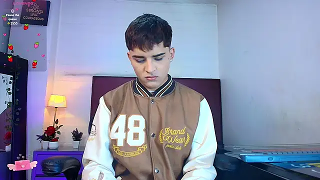 Lucass love online show from 12-05-25, 04:47